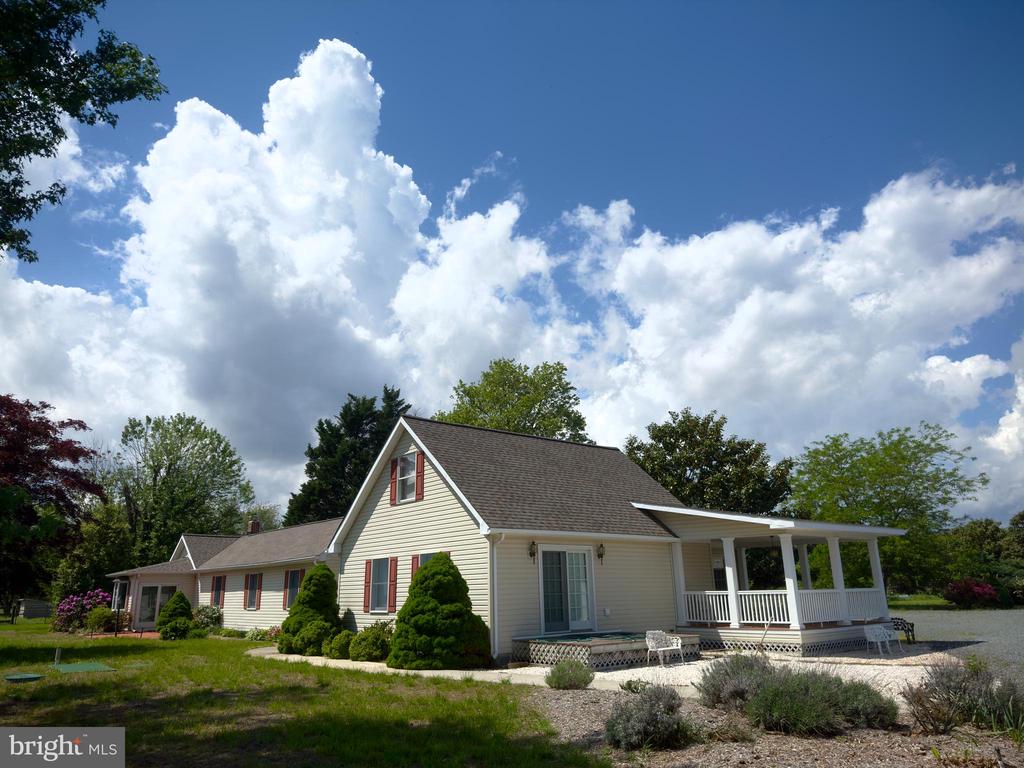 300 HICKORY LANE