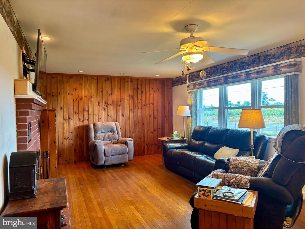 2101 DUDLEY CORNERS ROAD