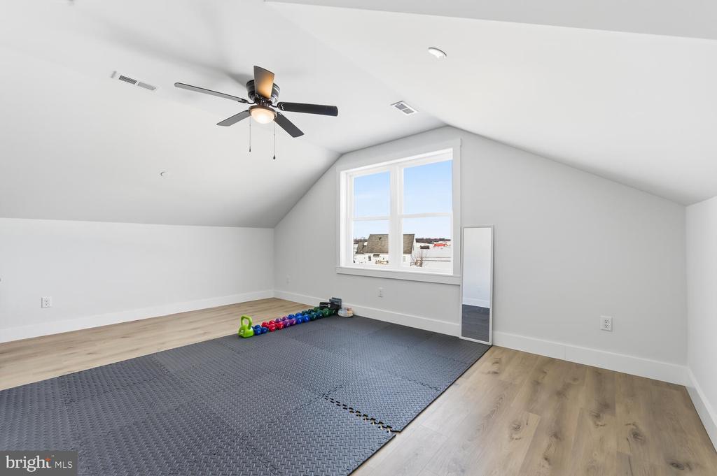 114 PIPER COURT