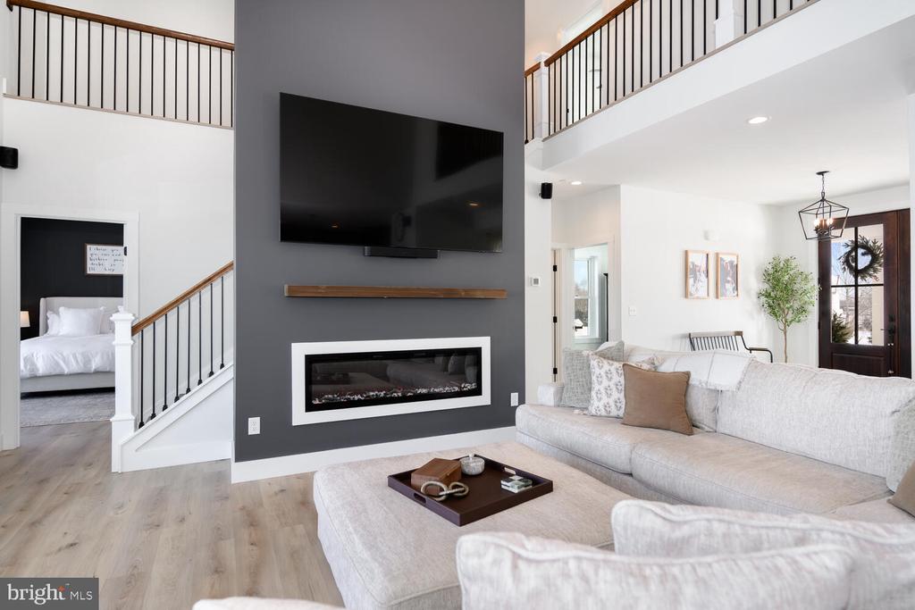 114 PIPER COURT