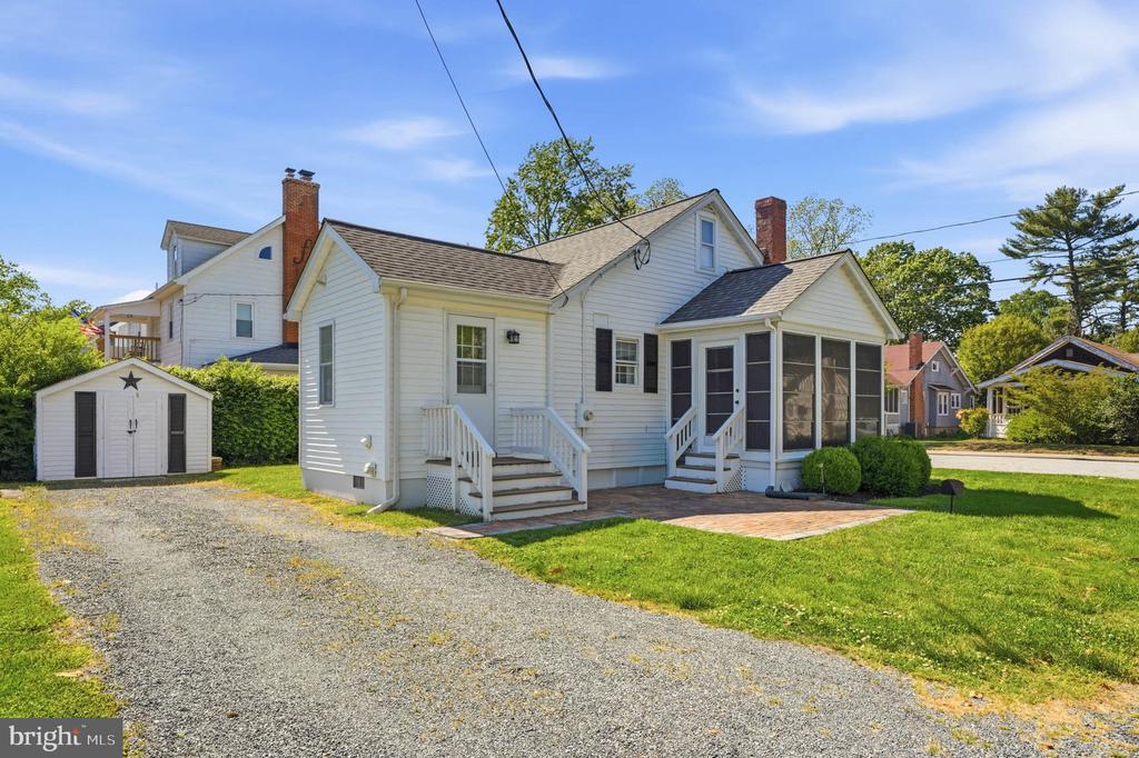 201 BELVEDERE AVENUE