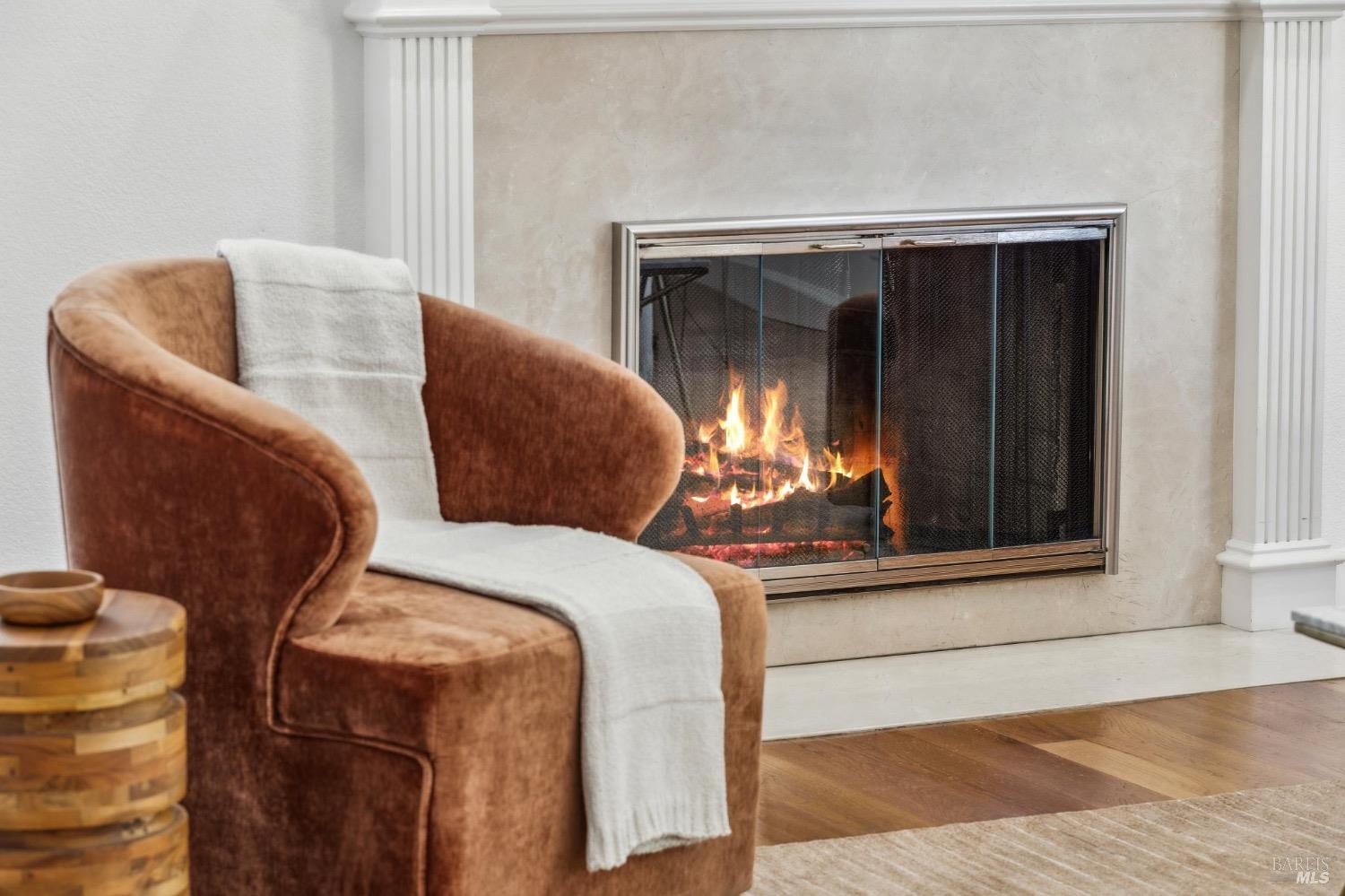 64 Eucalyptus Knoll St