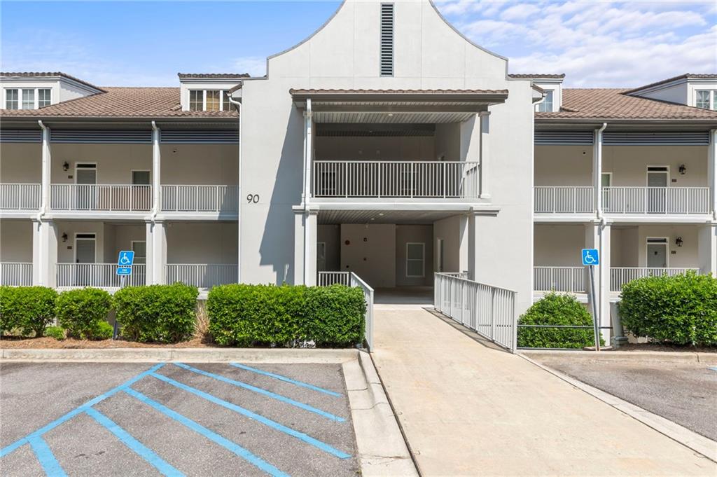 90 Crowne Pointe Road # 306 Unit: #306