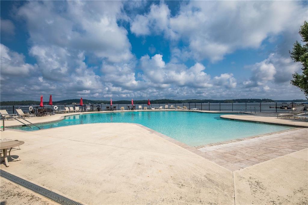 90 Crowne Pointe Road # 306 Unit: #306
