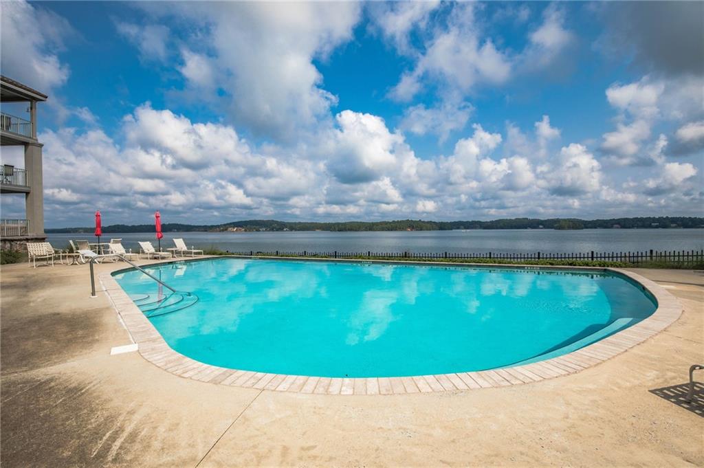 90 Crowne Pointe Road # 306 Unit: #306