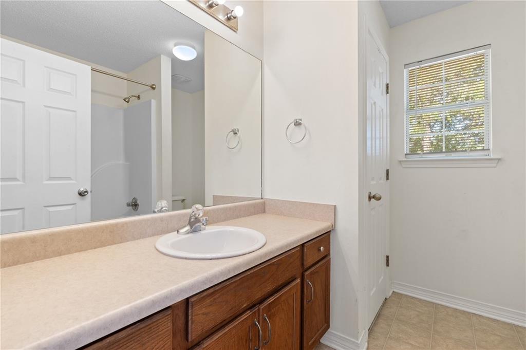2182 Summer Crossing