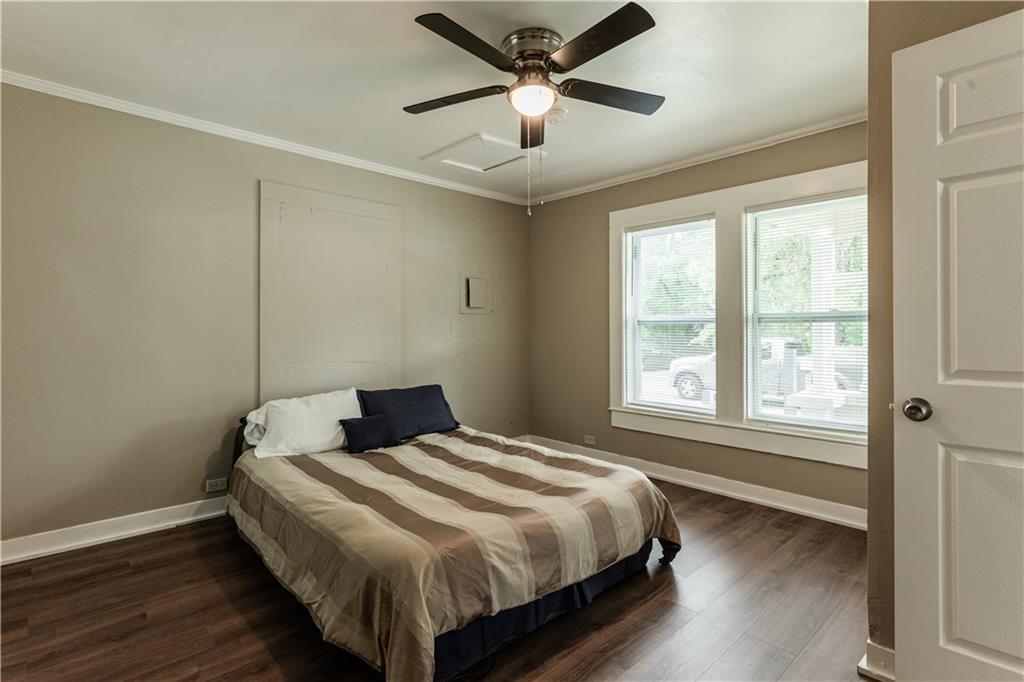 122 Haig Street W