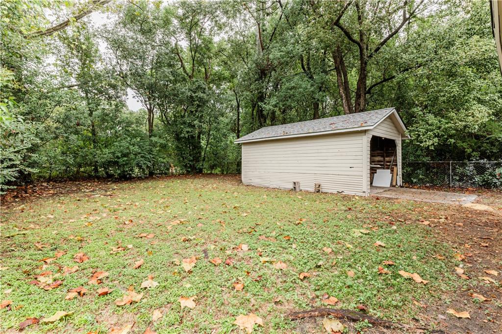 122 Haig Street W