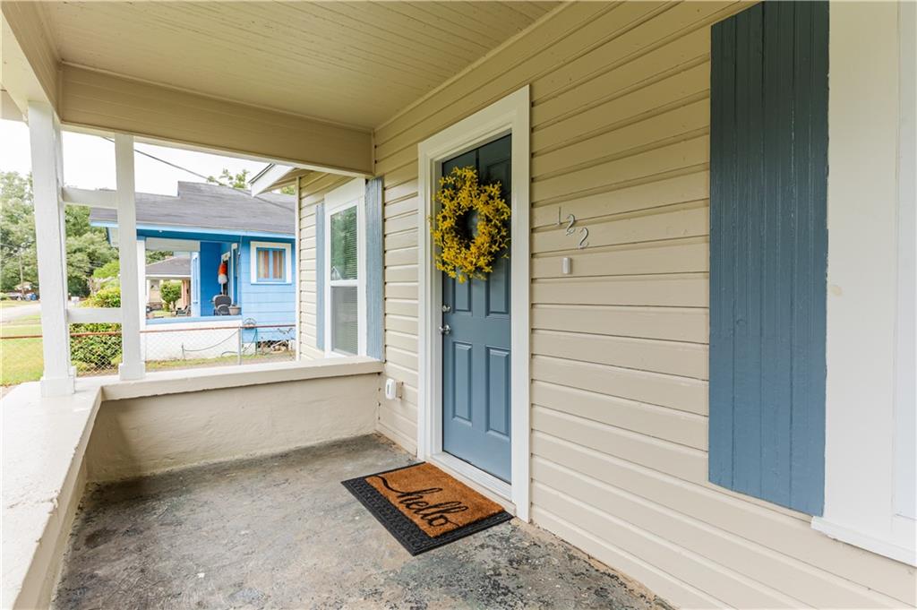 122 Haig Street W
