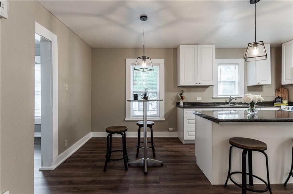 122 Haig Street W
