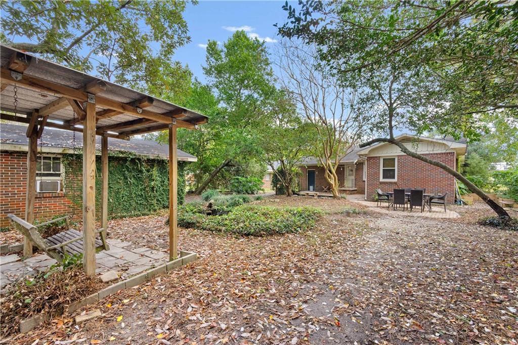 416 Durande Drive