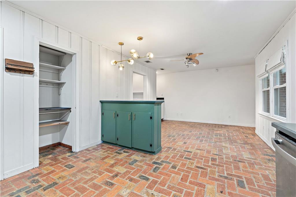 416 Durande Drive