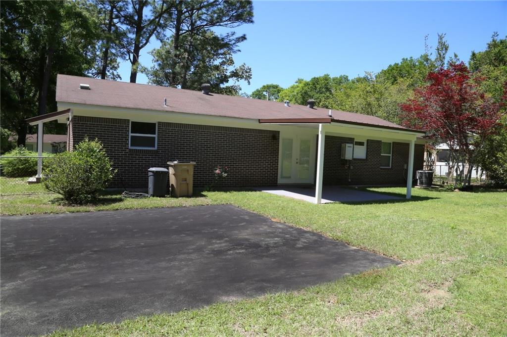 271 Lakeview Drive