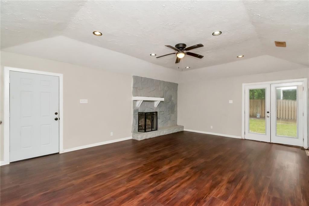 15060 Starlight Avenue
