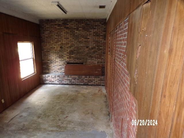 15131 Moffett Road