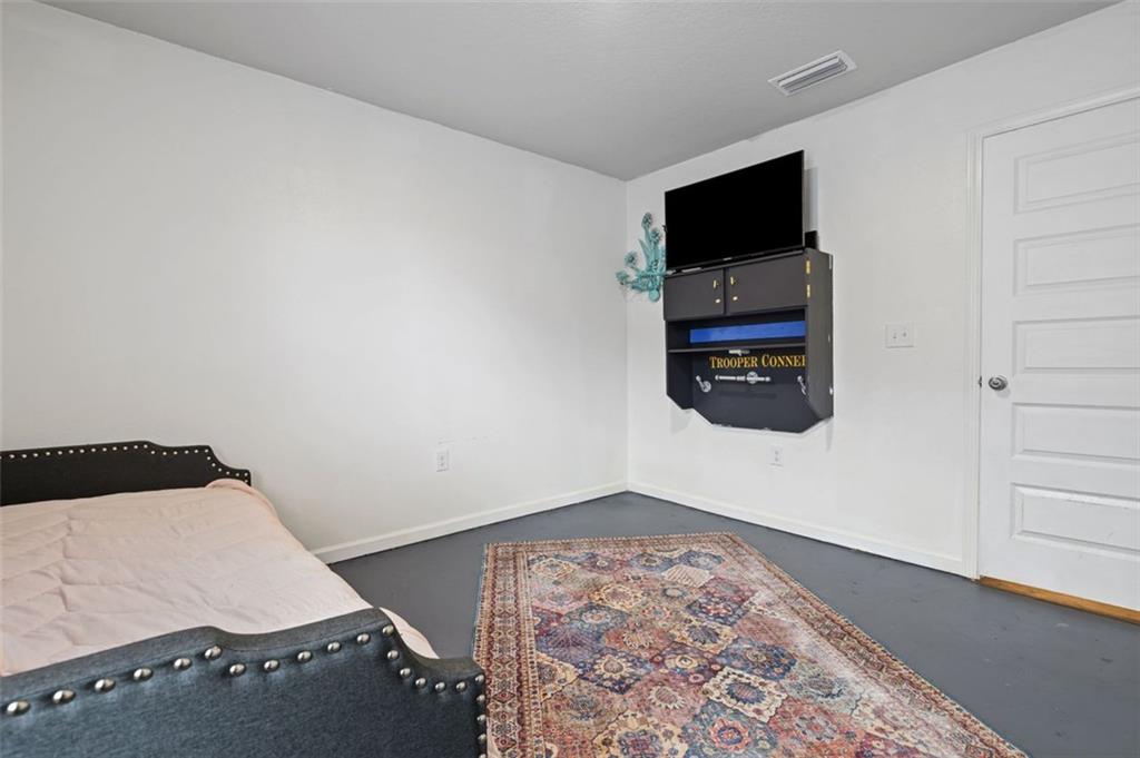 6110 Stream Bank Drive