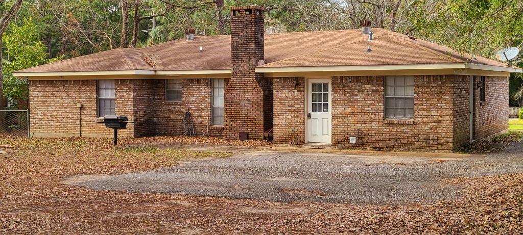 5305 Wilhelm Drive