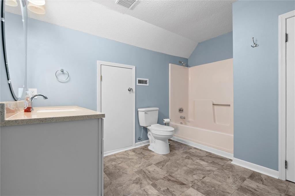 2040 Merrill Road, Mobile