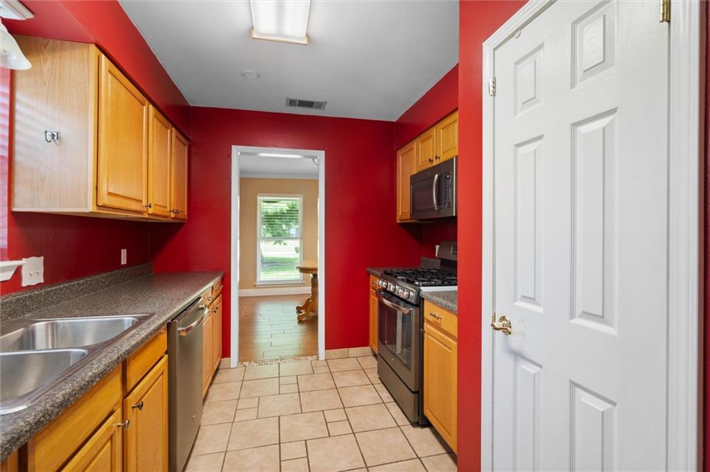 2040 Merrill Road, Mobile