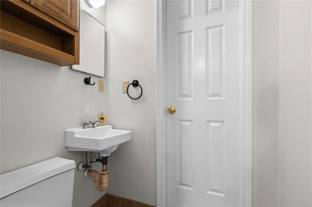 2040 Merrill Road, Mobile