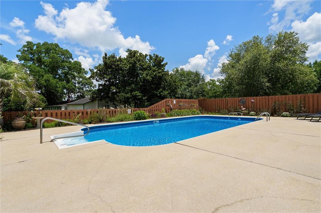 2040 Merrill Road, Mobile