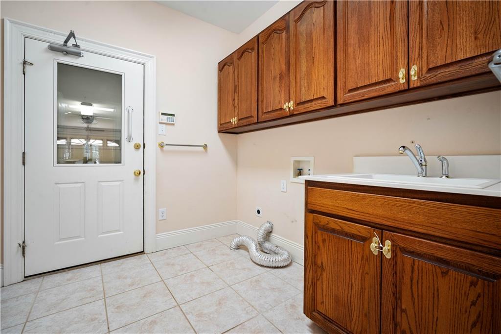 715 Natchez Trail Court
