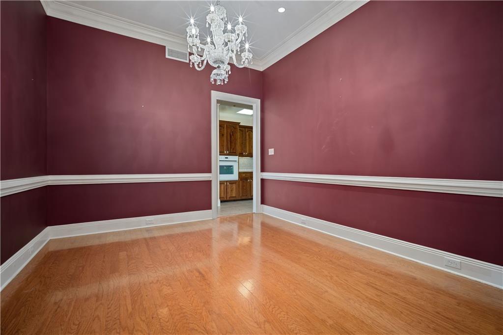 715 Natchez Trail Court