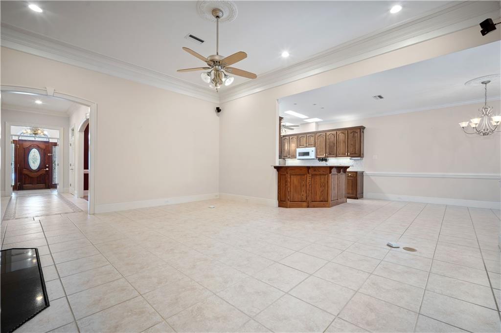 715 Natchez Trail Court