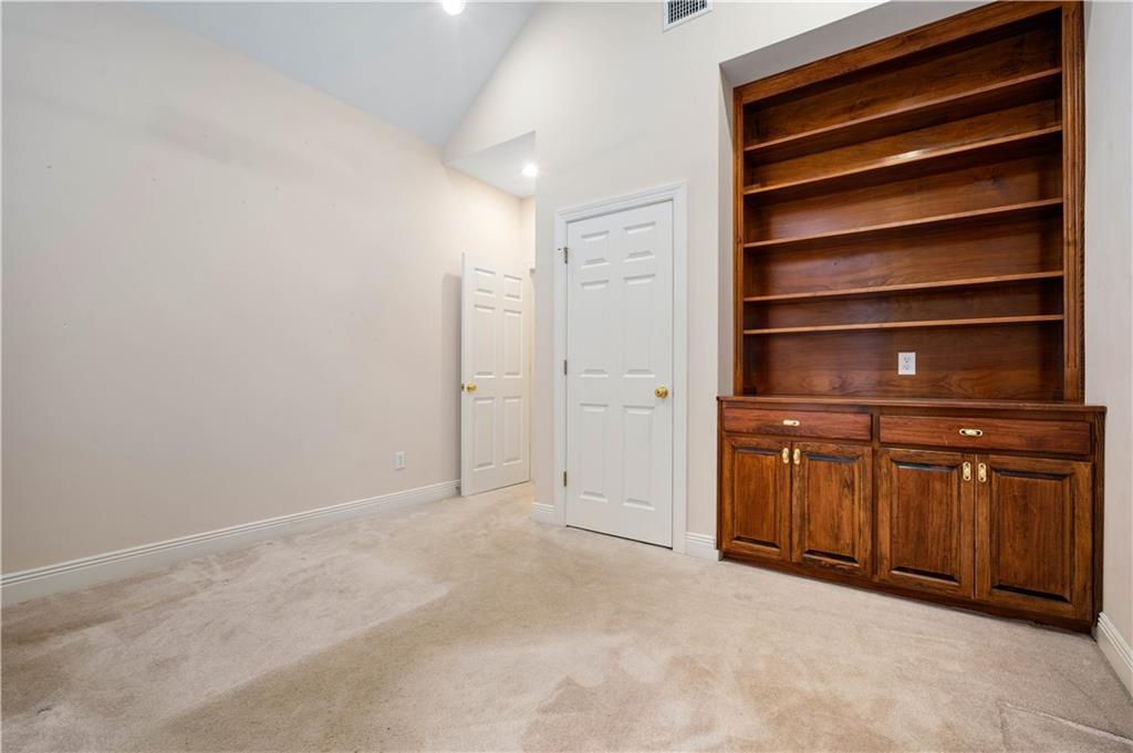 715 Natchez Trail Court