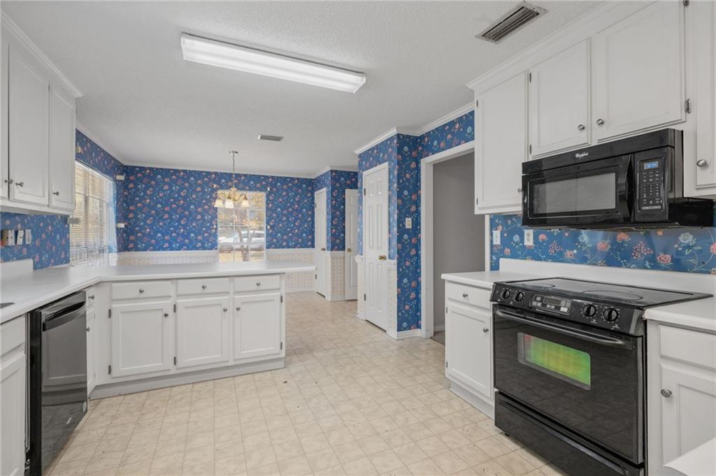 1340 Wellsley Court