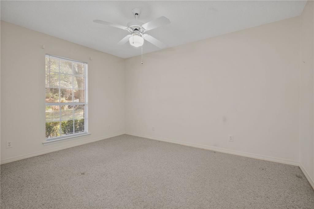 1340 Wellsley Court