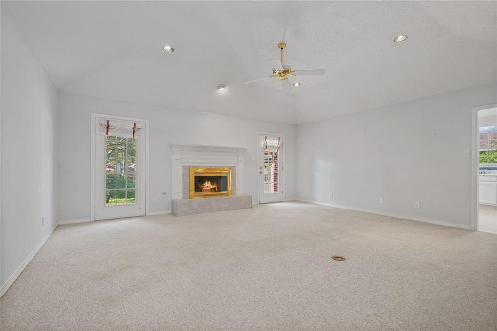 1340 Wellsley Court