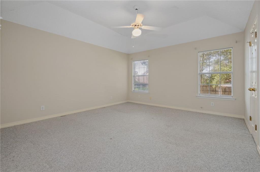 1340 Wellsley Court
