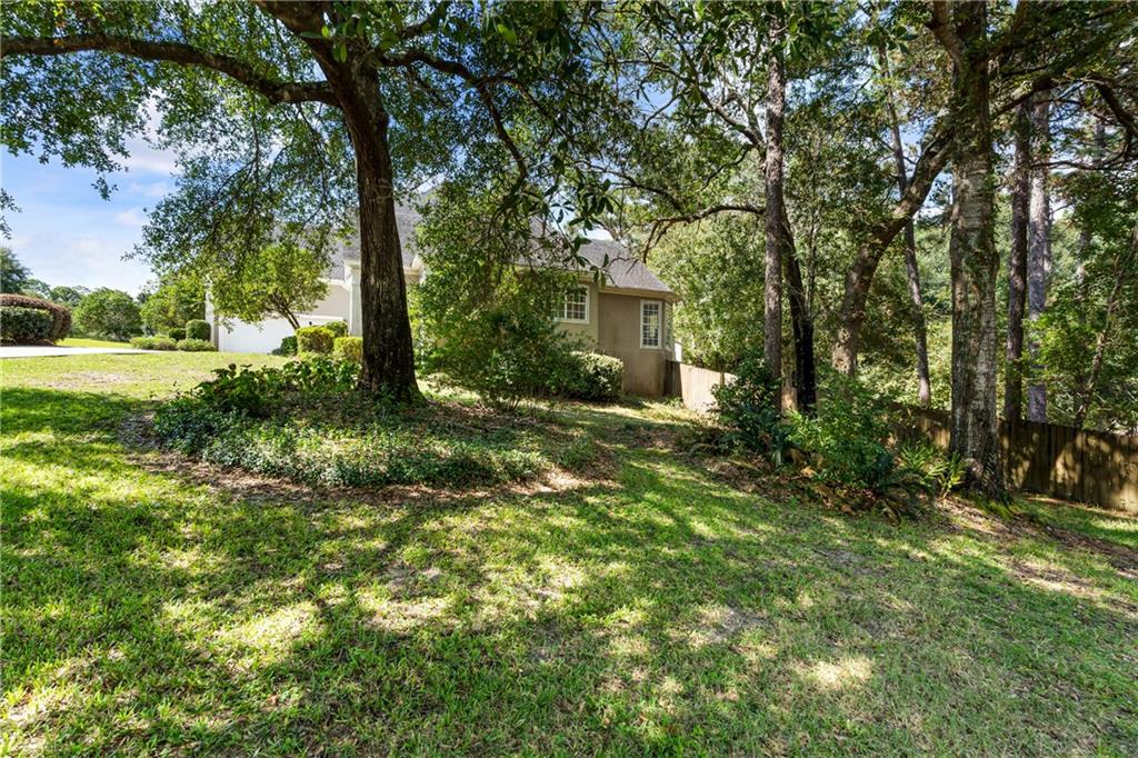 6758 Stoneridge Court, Mobile