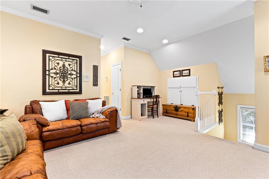 6758 Stoneridge Court, Mobile