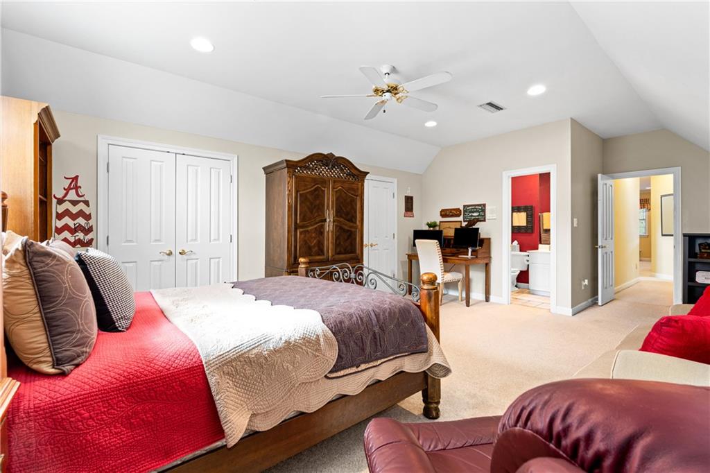 6758 Stoneridge Court, Mobile