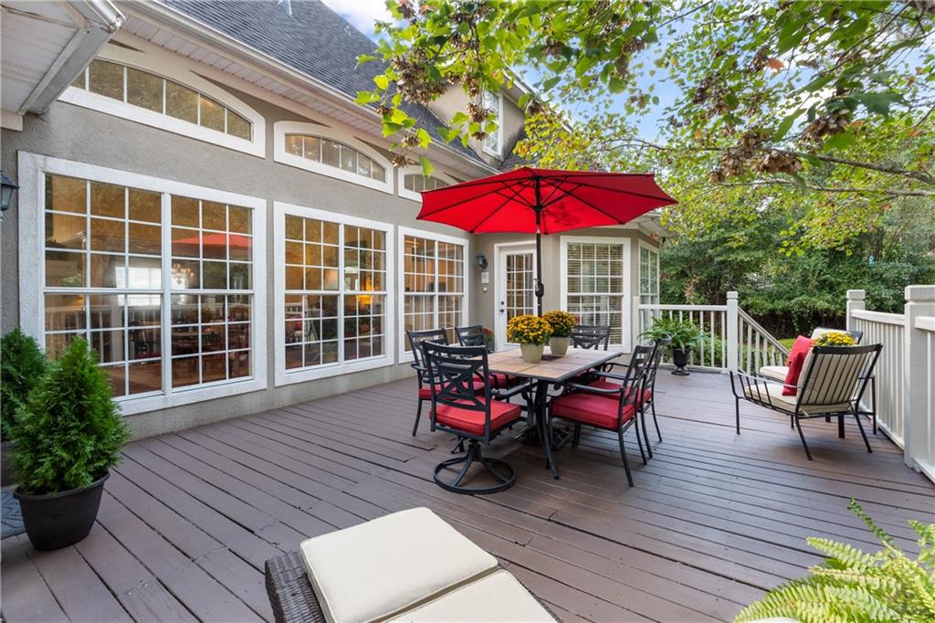 6758 Stoneridge Court, Mobile