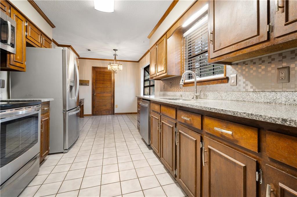 6609 Footmans Court