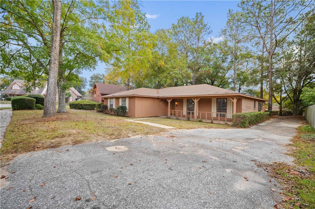 6609 Footmans Court
