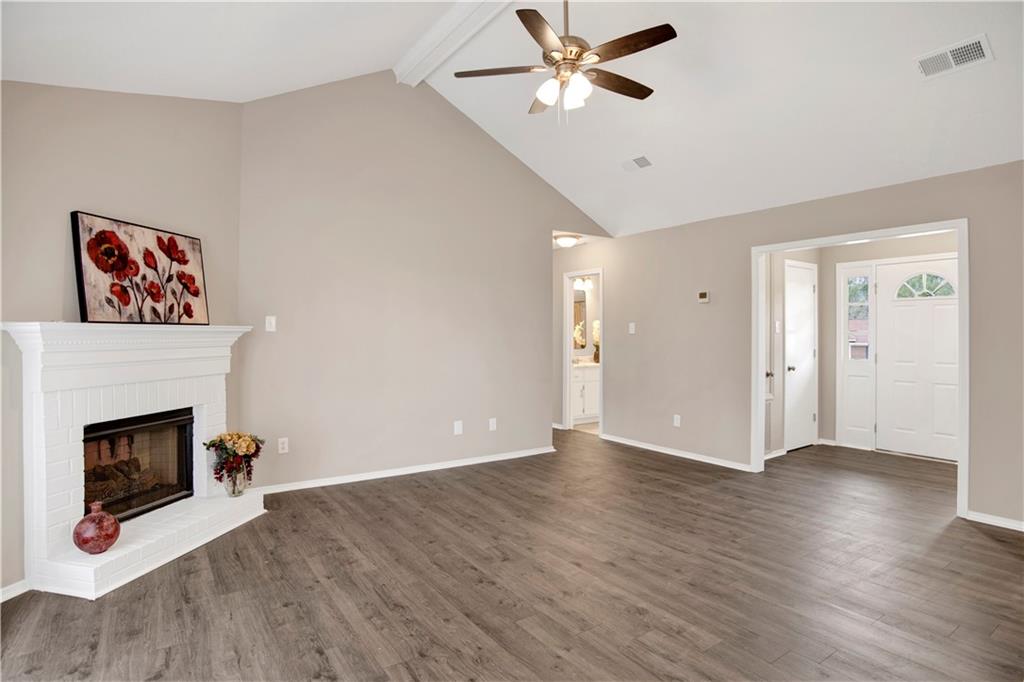9395 Settlers Circle