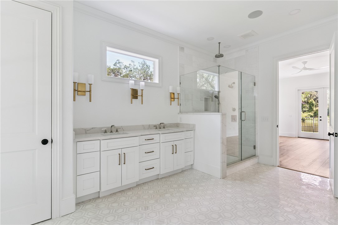2404 Frederica Road