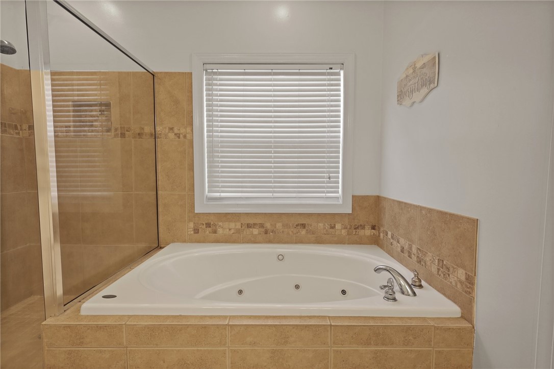 120 Simonton Way