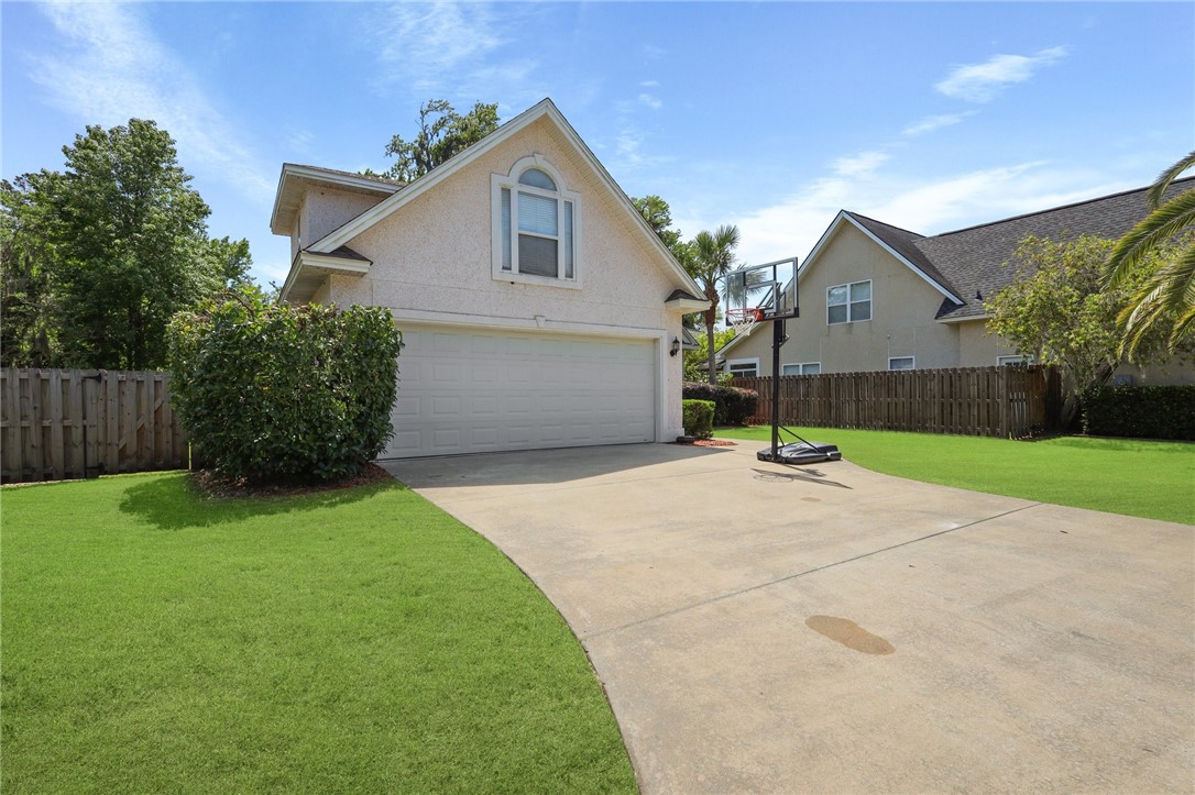 120 Simonton Way