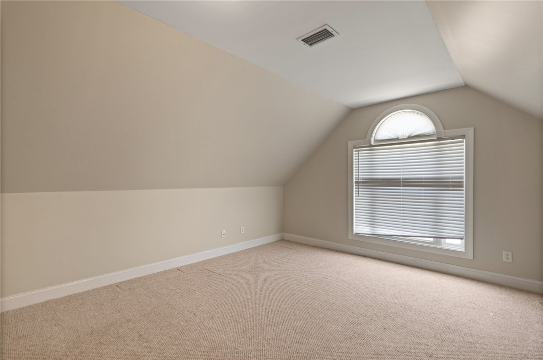 120 Simonton Way