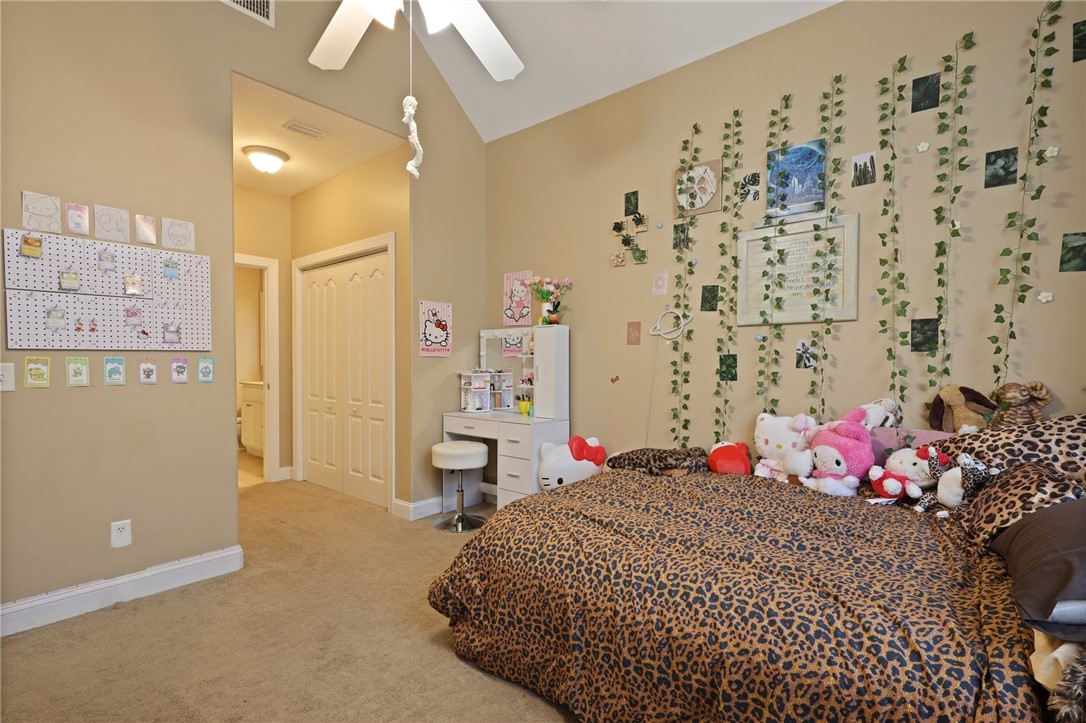 120 Simonton Way