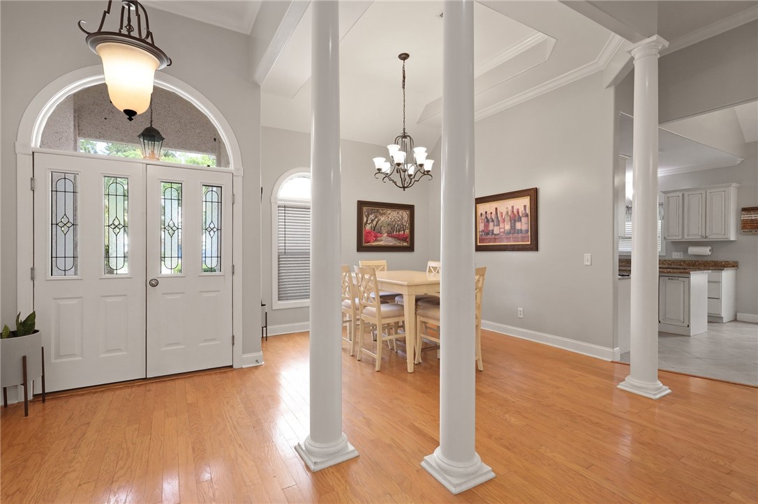120 Simonton Way