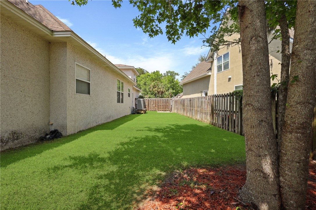120 Simonton Way