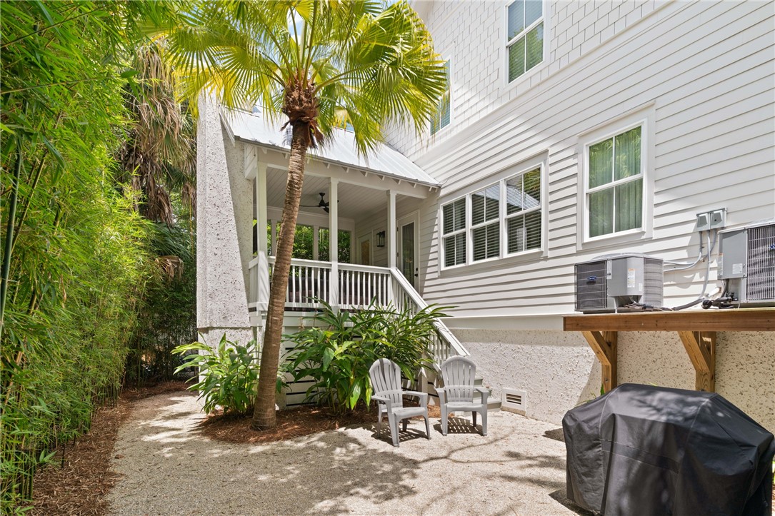 1153 Ocean Blvd