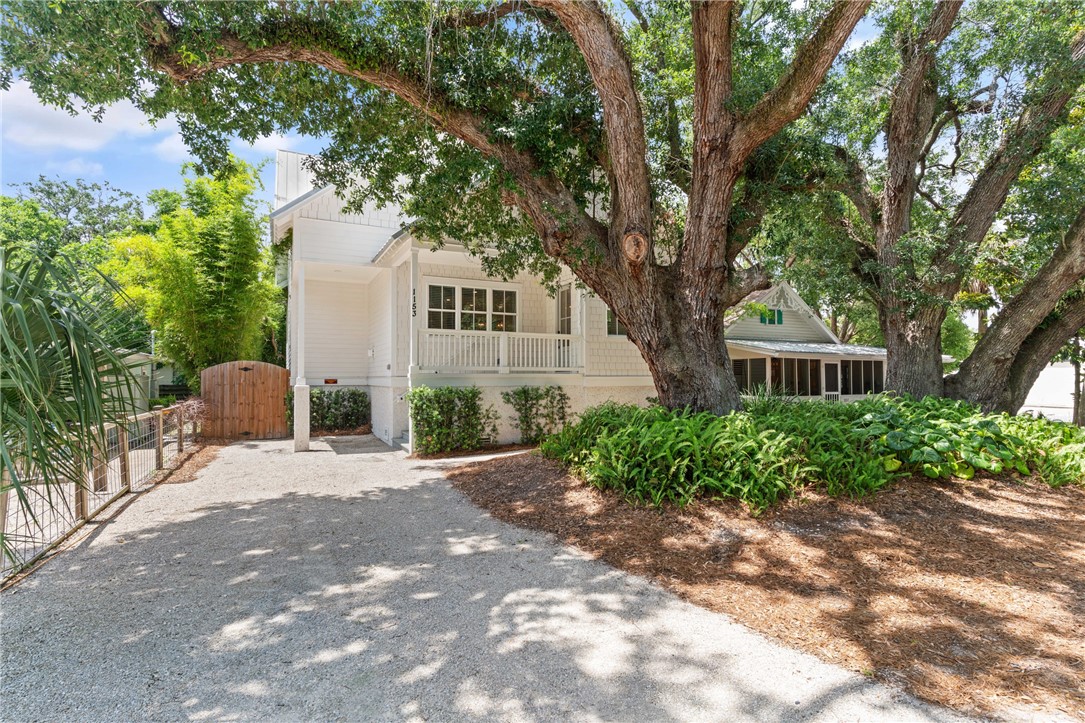 1153 Ocean Blvd