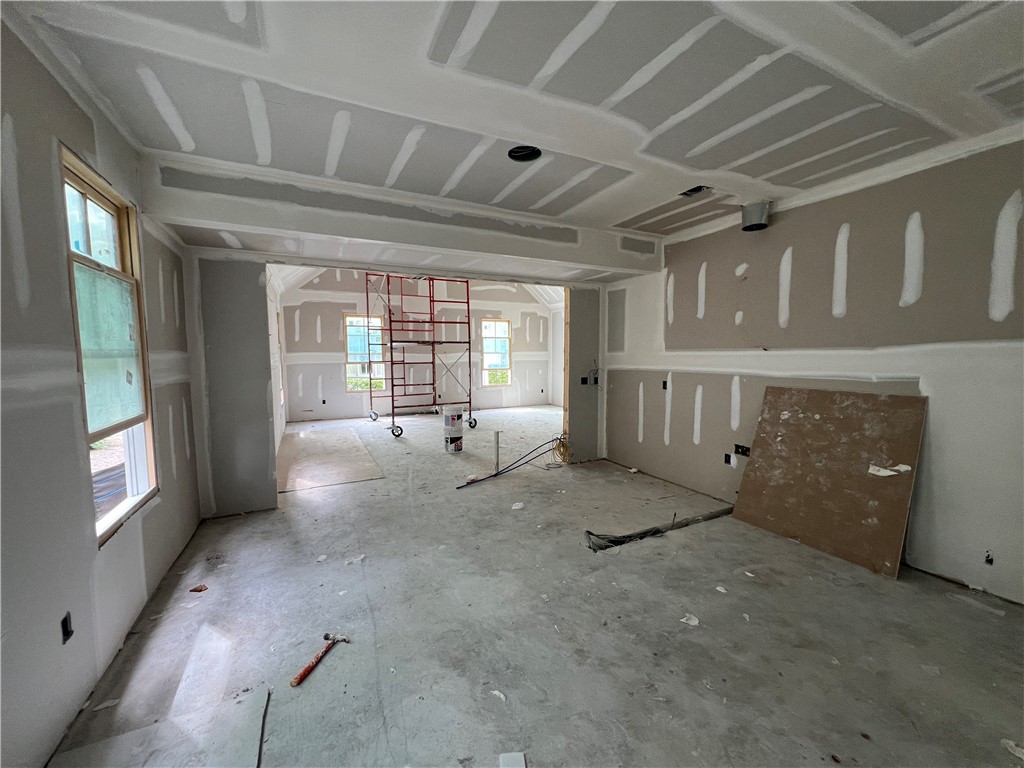 1035 Village Oaks Lane